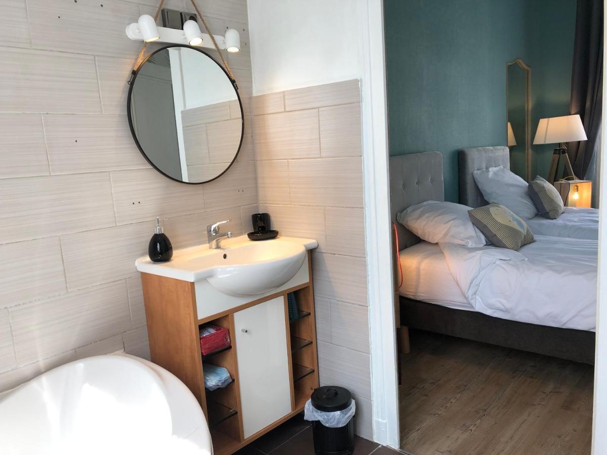 Cote Chateau - Grand Appartement Au Coeur De Blois Buitenkant foto