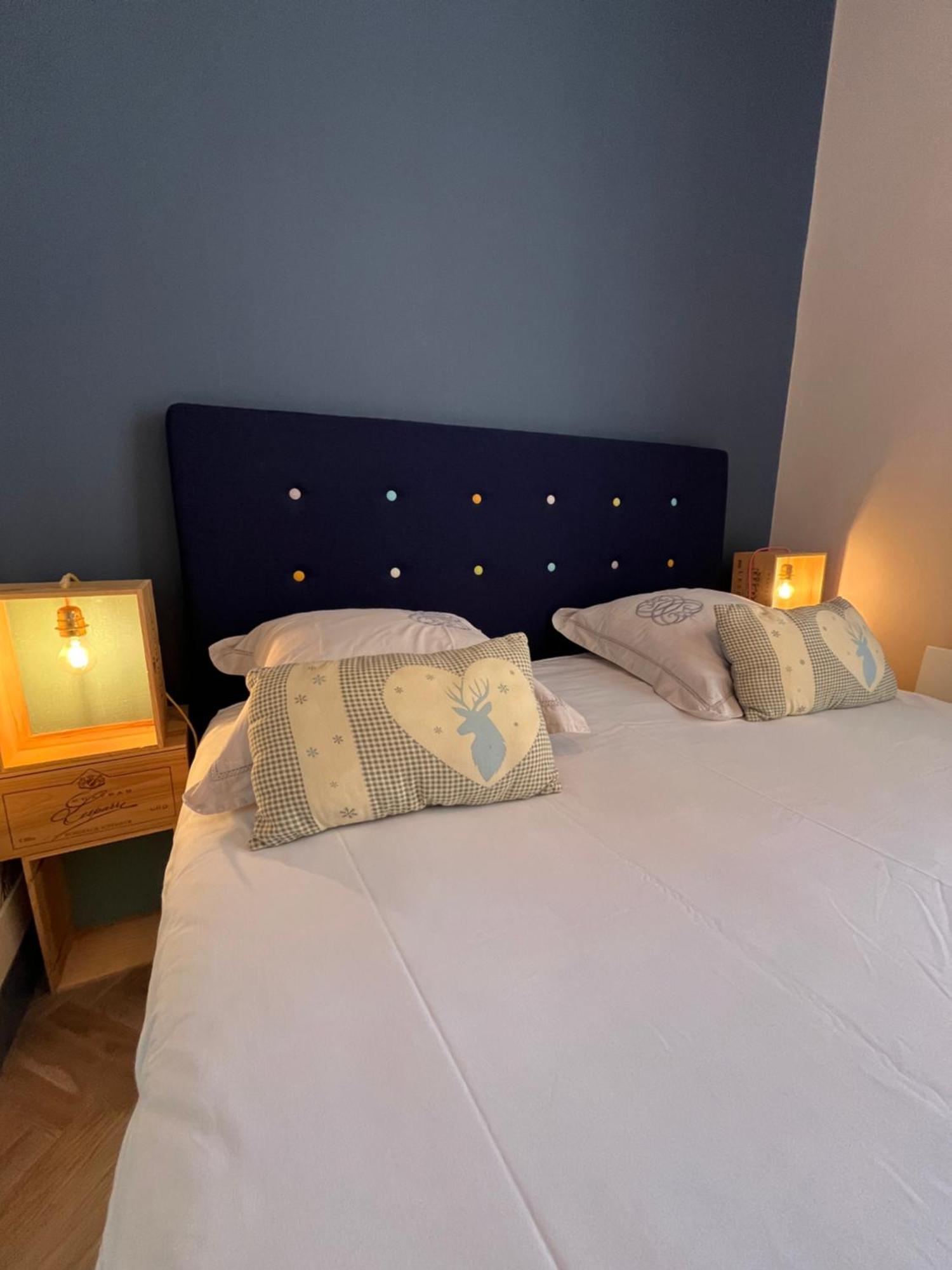 Cote Chateau - Grand Appartement Au Coeur De Blois Buitenkant foto