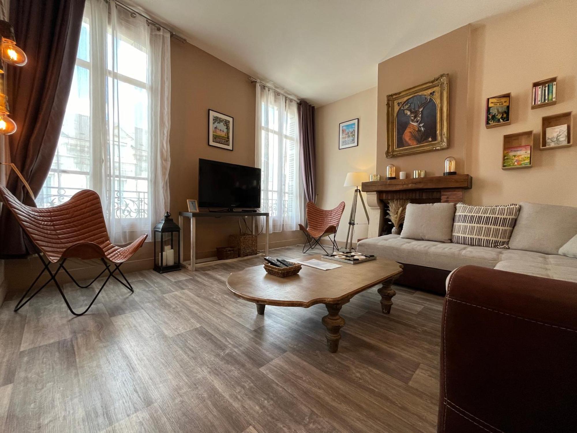 Cote Chateau - Grand Appartement Au Coeur De Blois Buitenkant foto