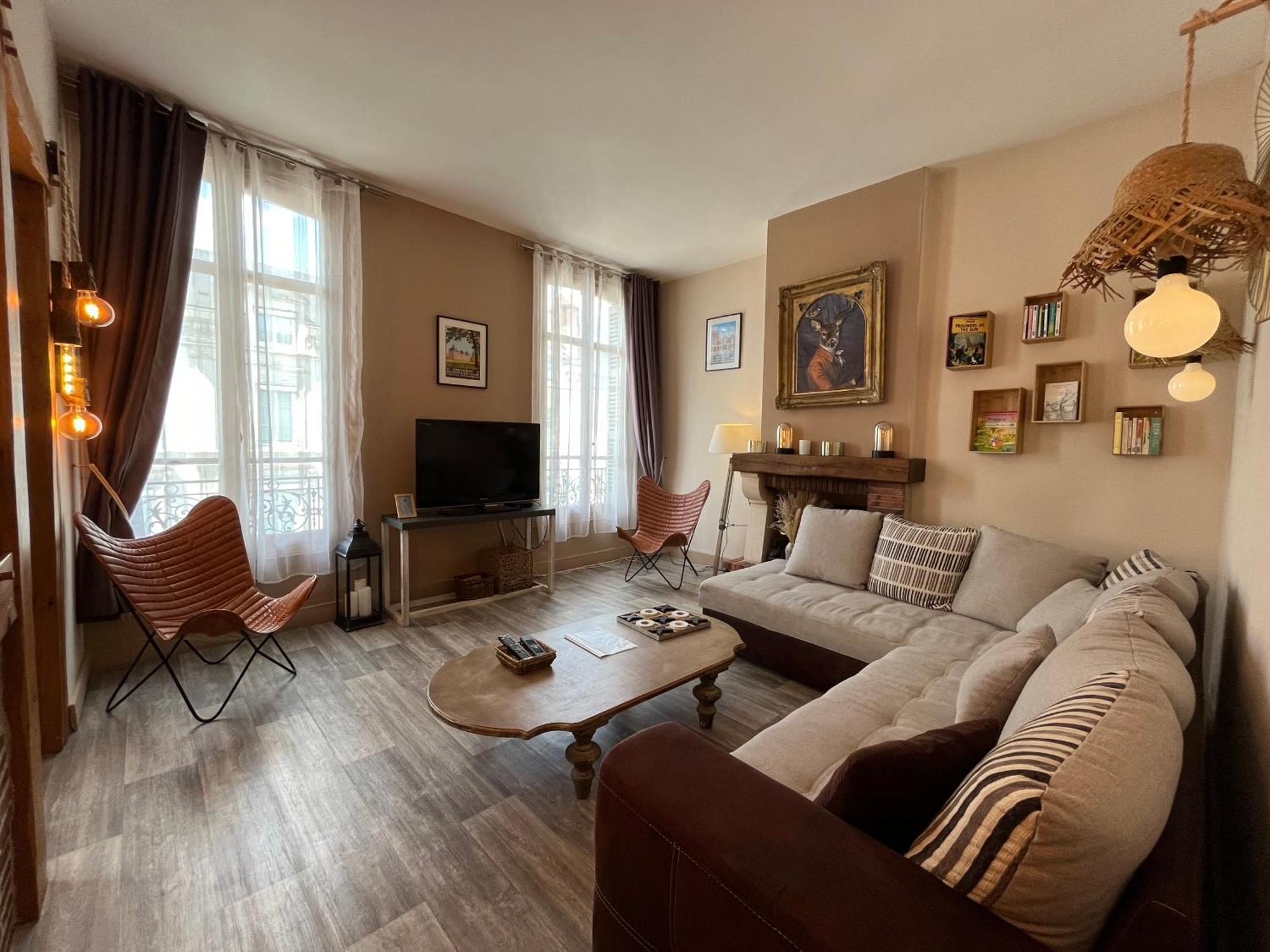 Cote Chateau - Grand Appartement Au Coeur De Blois Buitenkant foto
