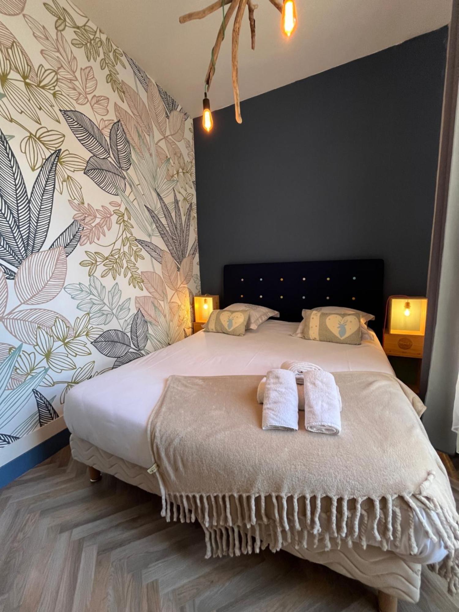 Cote Chateau - Grand Appartement Au Coeur De Blois Buitenkant foto